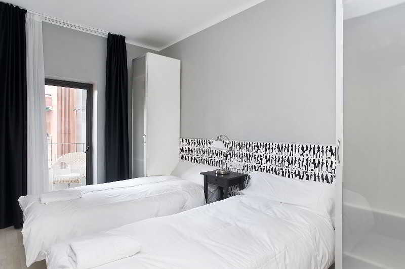 Fira Apartments By Gaiarooms Βαρκελώνη Εξωτερικό φωτογραφία