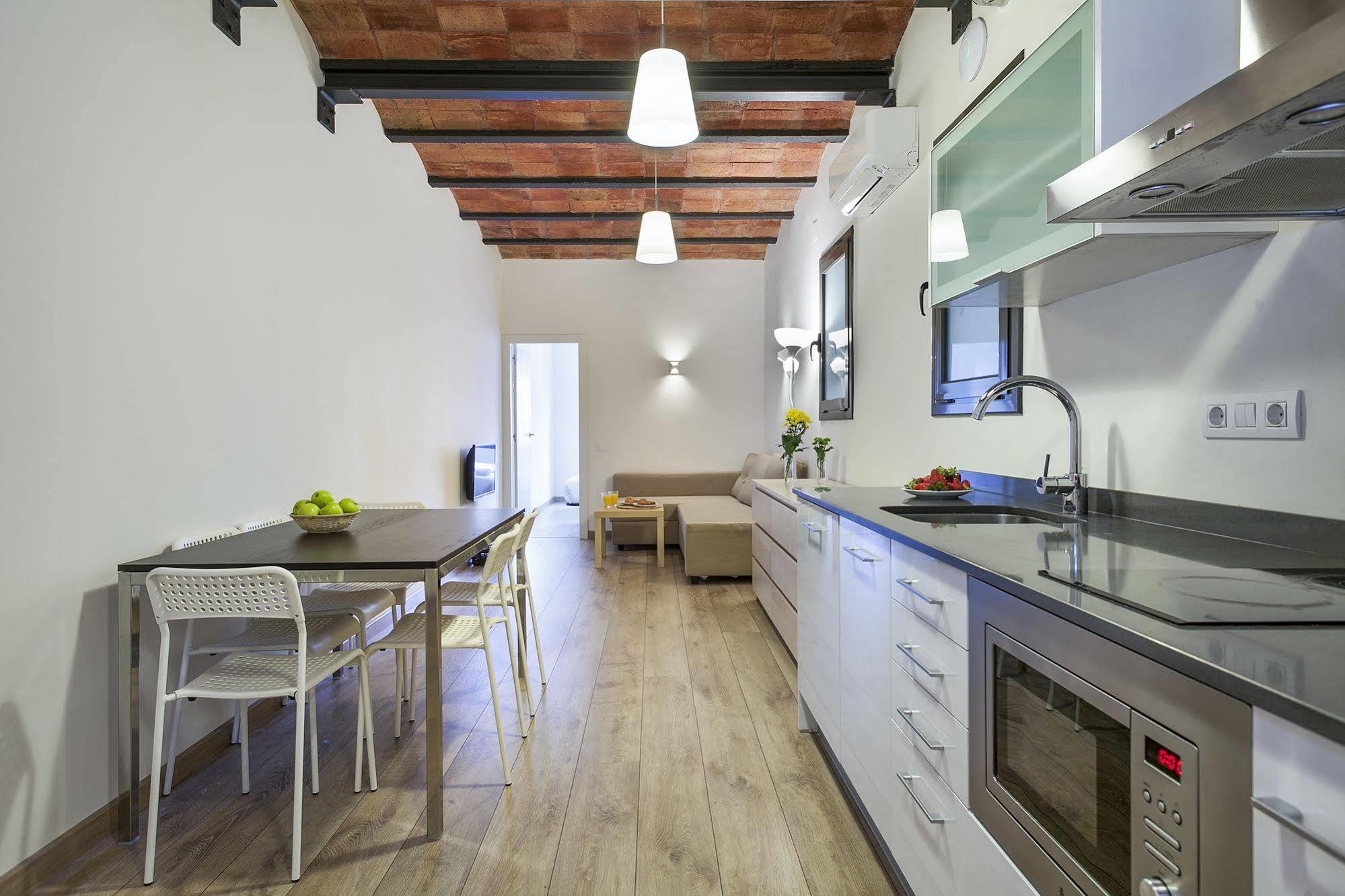 Fira Apartments By Gaiarooms Βαρκελώνη Εξωτερικό φωτογραφία