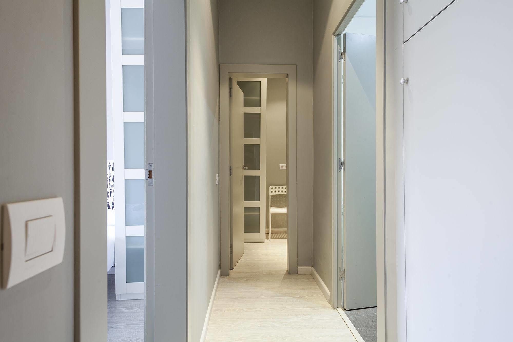 Fira Apartments By Gaiarooms Βαρκελώνη Εξωτερικό φωτογραφία