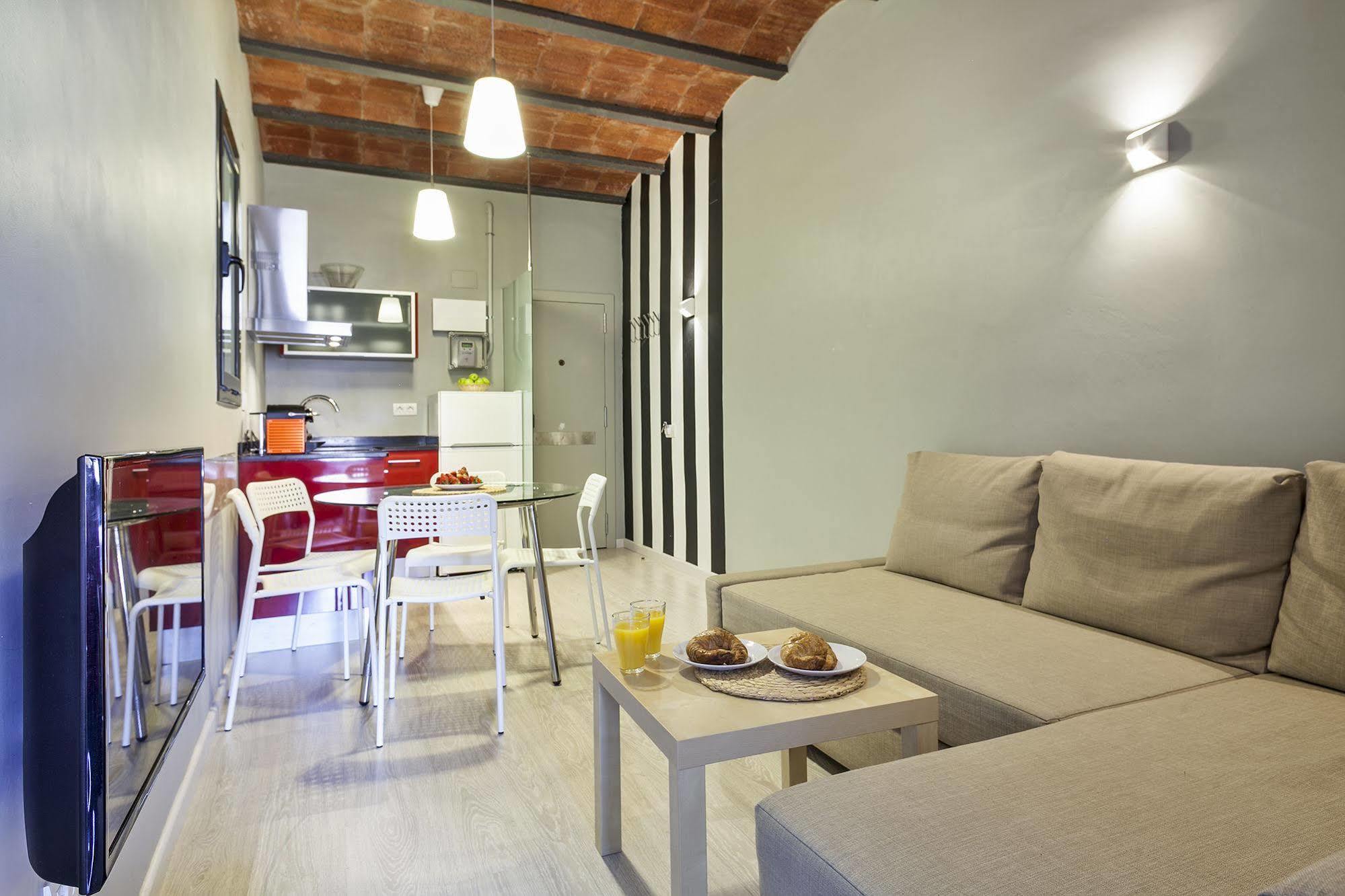 Fira Apartments By Gaiarooms Βαρκελώνη Εξωτερικό φωτογραφία
