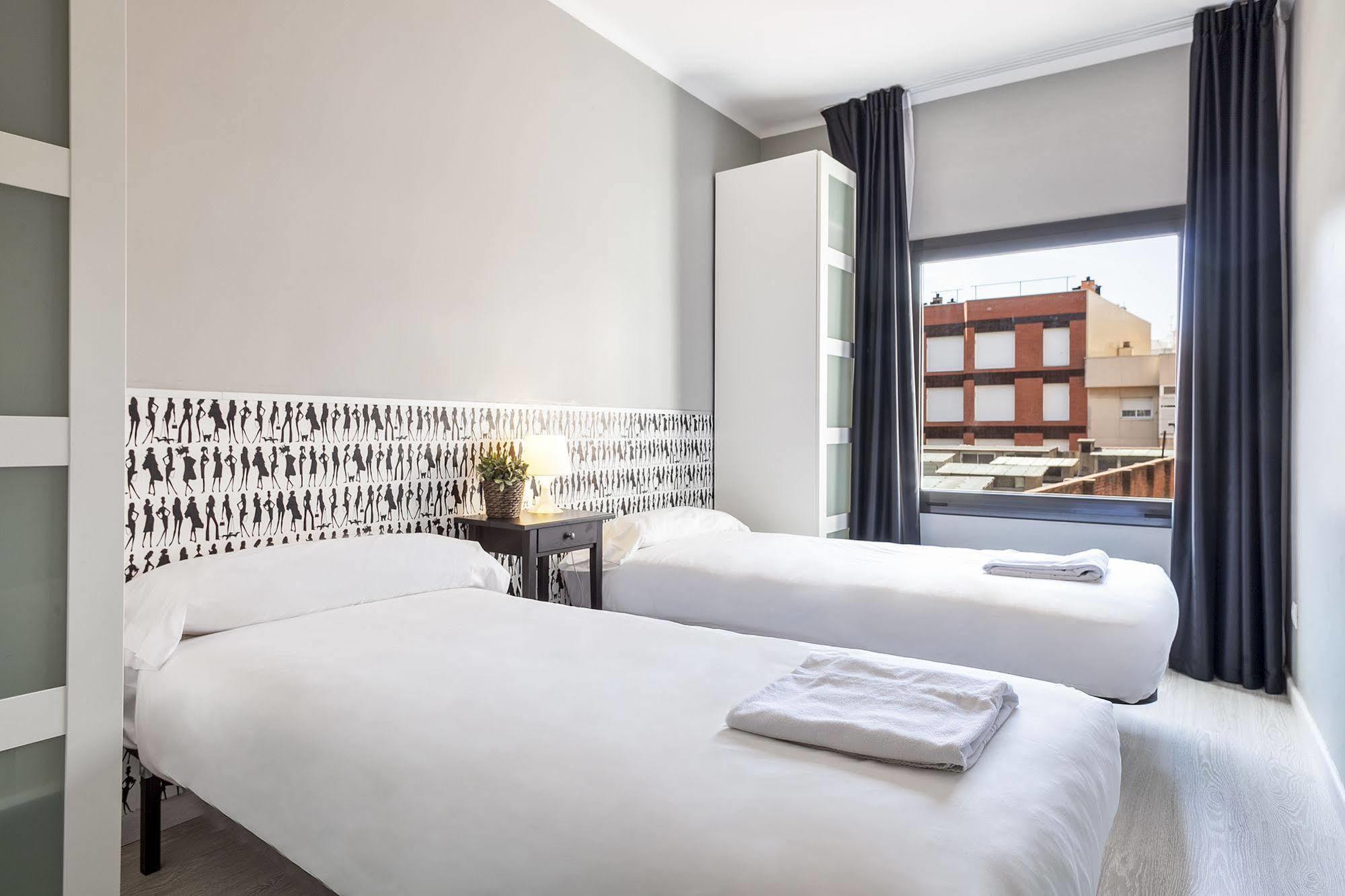 Fira Apartments By Gaiarooms Βαρκελώνη Εξωτερικό φωτογραφία